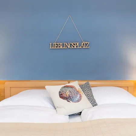 De Luettje Weed De Luettje Weed Oever