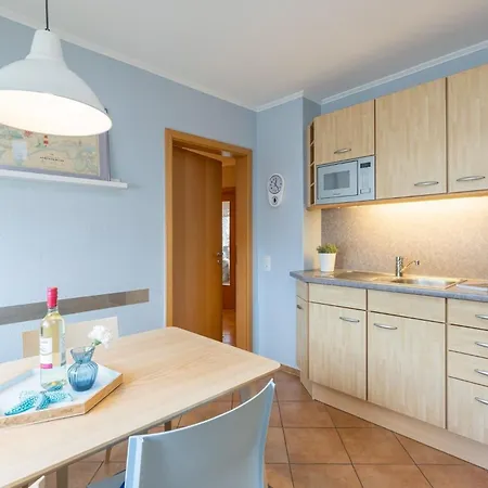 De Luettje Weed De Luettje Weed Oever