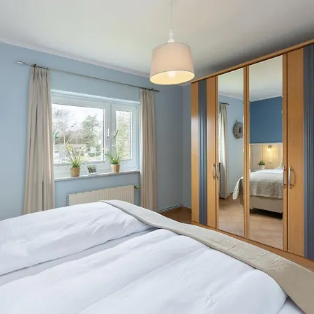 De Luettje Weed De Luettje Weed Oever