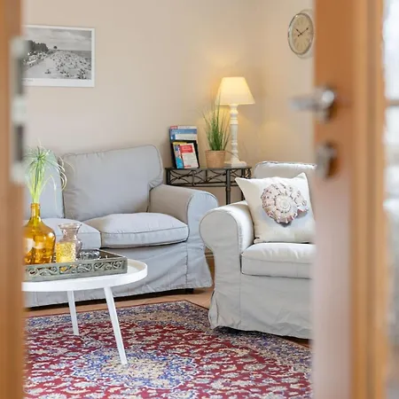 De Luettje Weed Oever Apartment