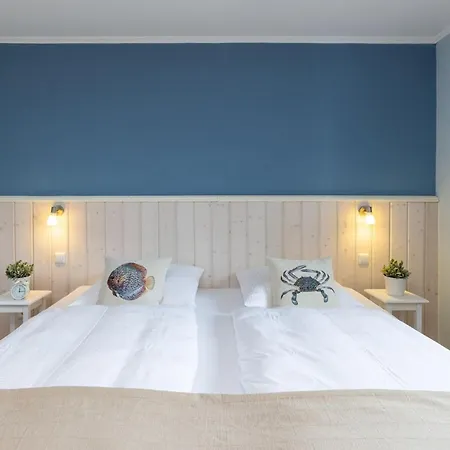 De Luettje Weed De Luettje Weed Oever