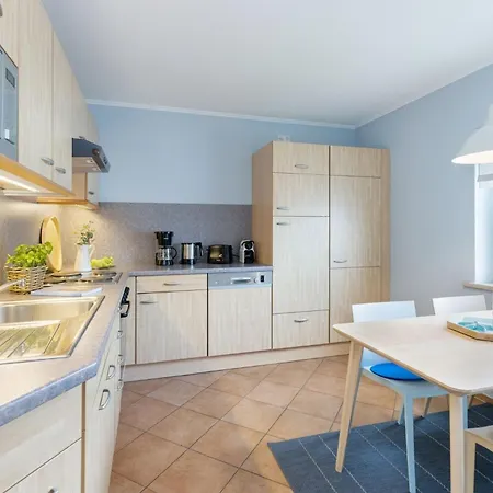 De Luettje Weed De Luettje Weed Oever *